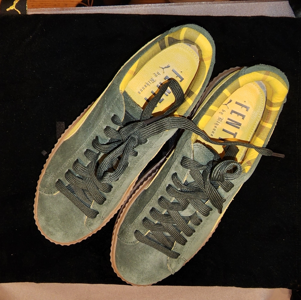 PUMA Women's Size 10 Fenty 